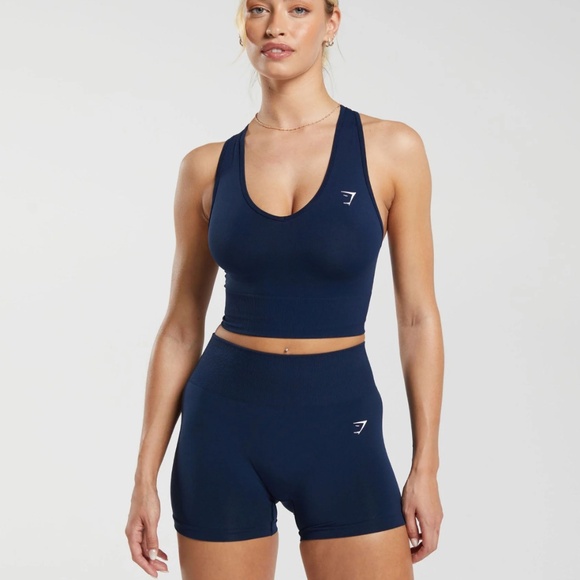 Gym Shark Set - Picture 1 of 2